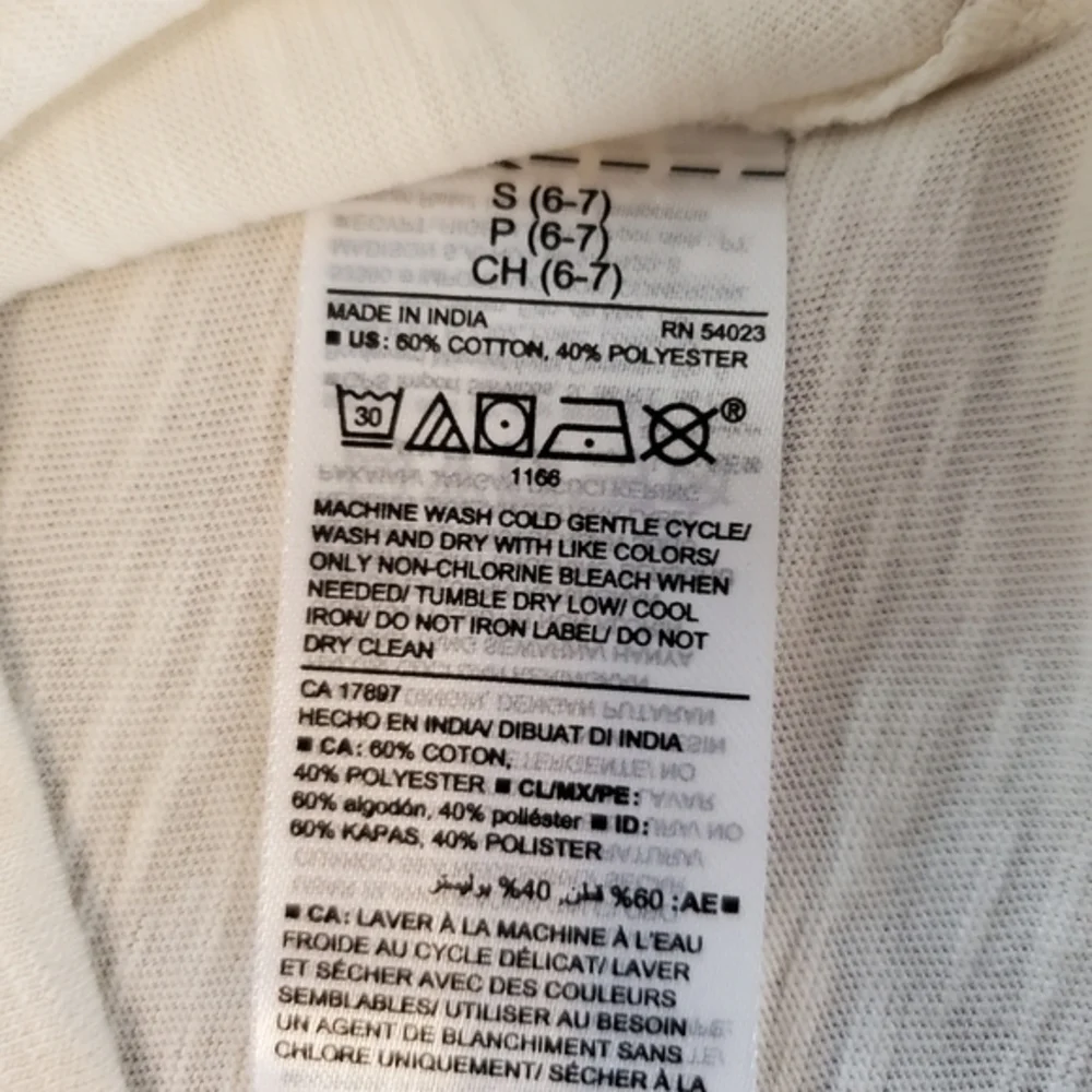 NWOT Old Navy short sleeve tshirt